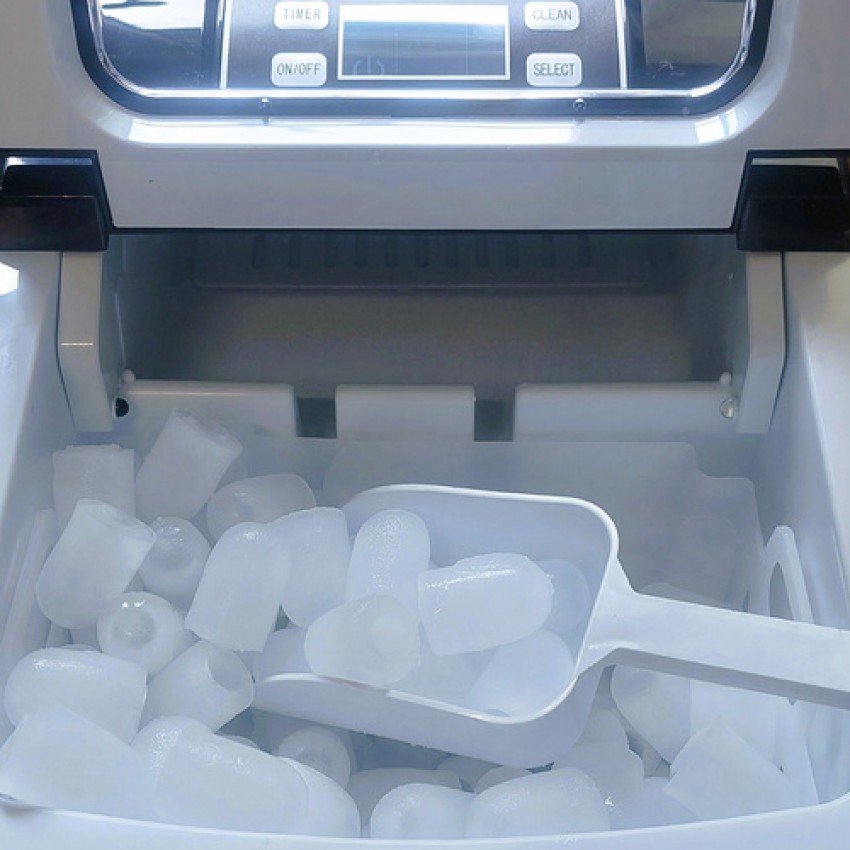 Juodas inox ledo kubelių aparatas su LCD ekranu, laikmačiu ir savaiminio išsivalymo funkcija Ruhhy