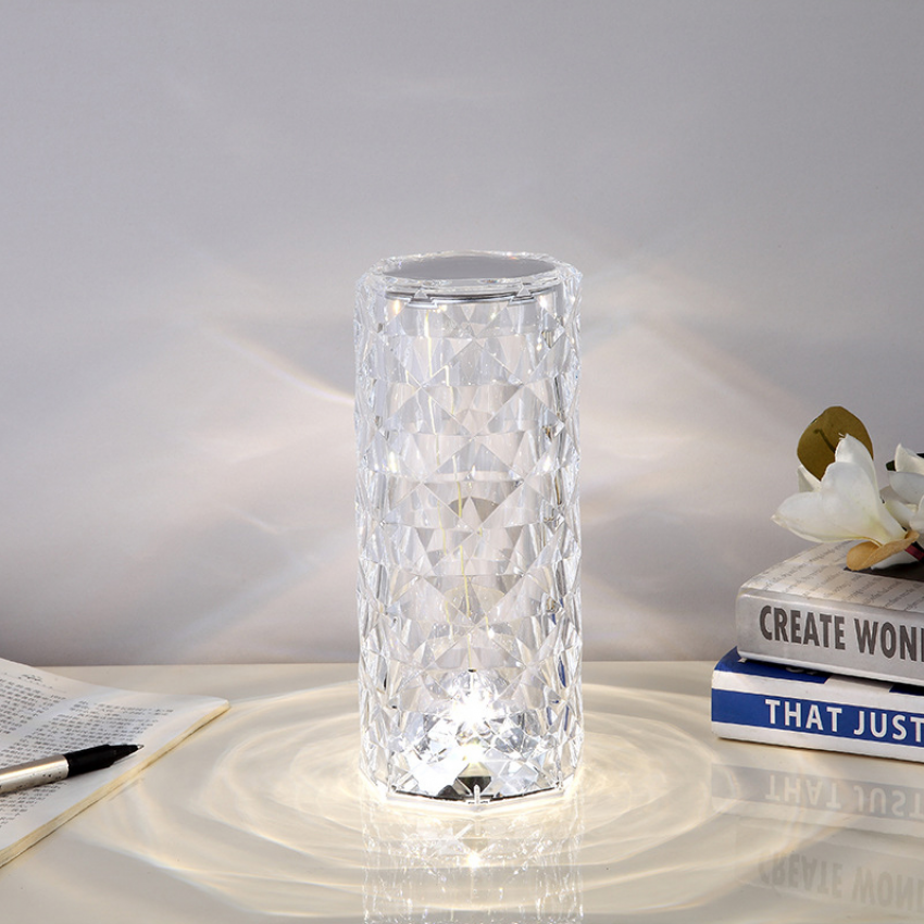 LED naktinė lempa Crystal