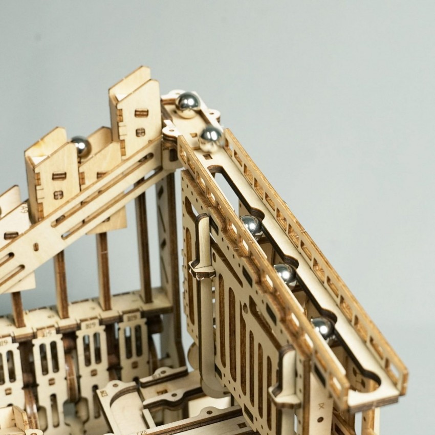 3D medinis mechaninis konstruktorius  Judėjimo ratas