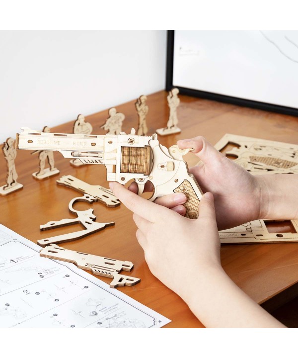 3D medinis mechaninis konstruktorius  Revolveris