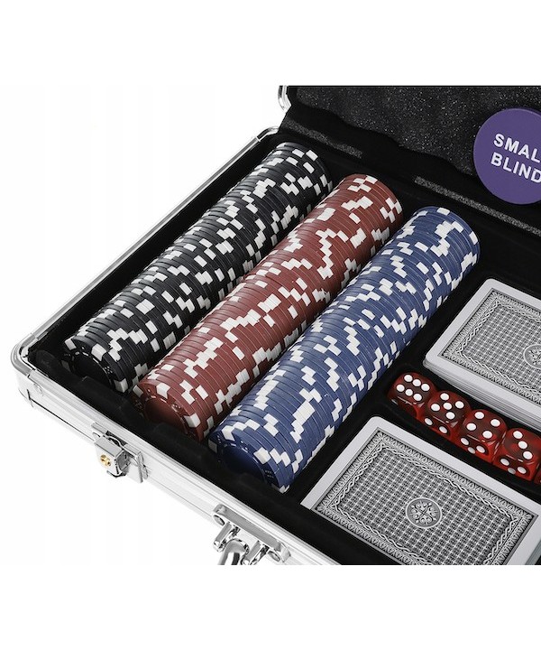 Pokerio rinkinys, 300 žetonų lagamine